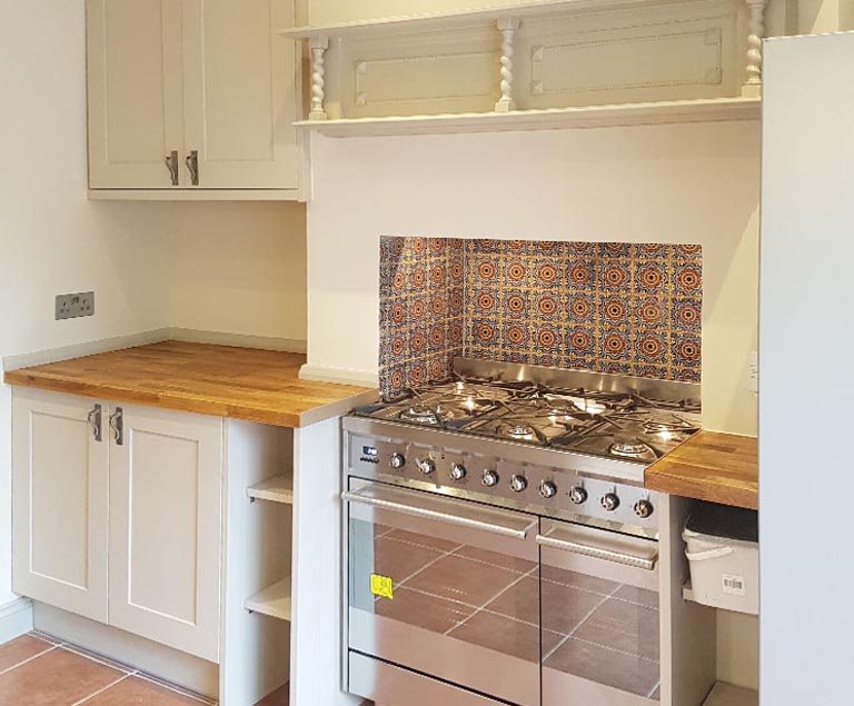 Kitchen Design and Build Image 3