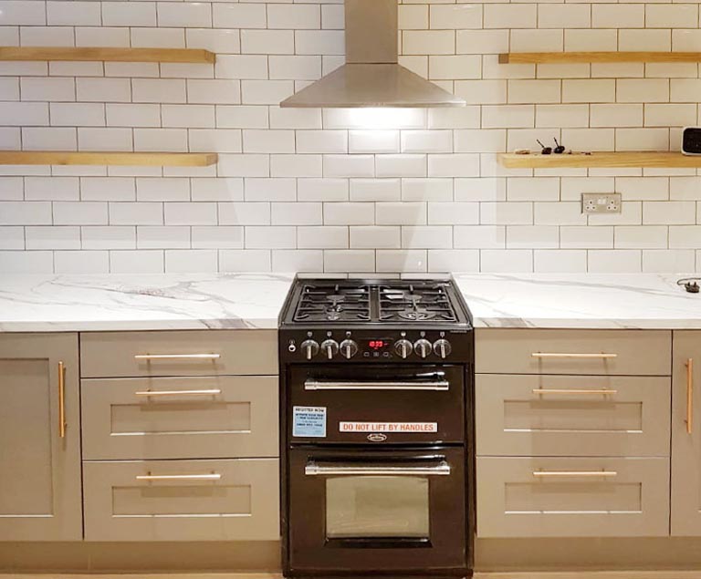 Kitchen Design and Build Image 4