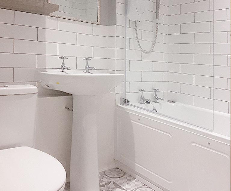 Tiling, Grouting & Sealing Image 2