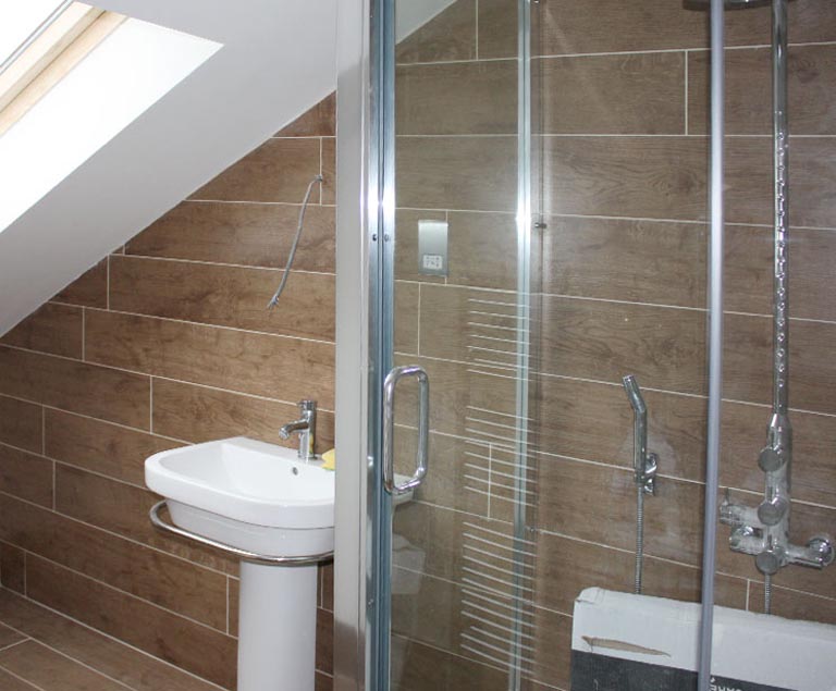 Tiling, Grouting & Sealing Image 5